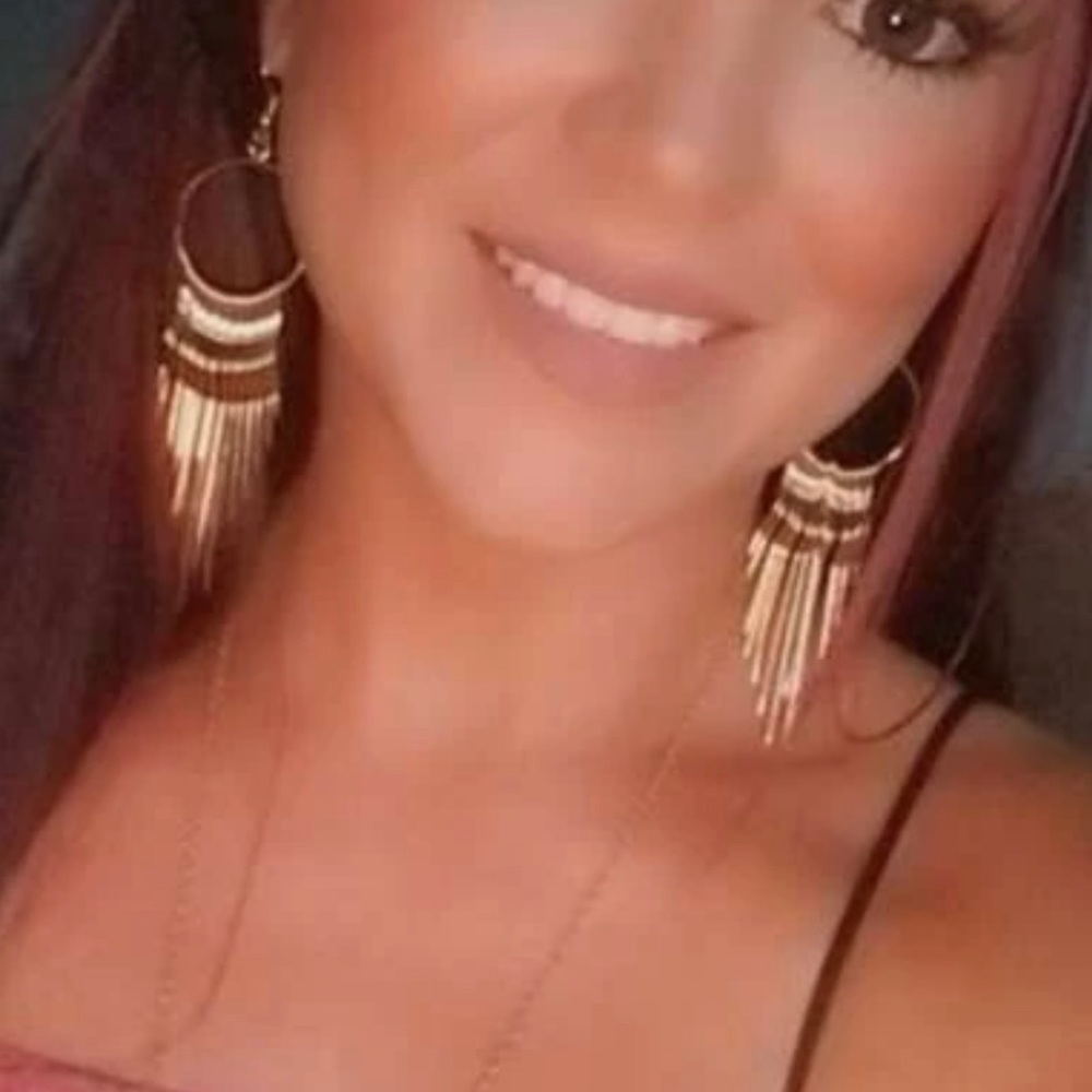 Gold hoop tassel drop earrings - Picture 6 of 7